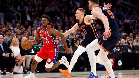 DiVincenzo caps desperate rally with 3-pointer, Knicks beat Sixers 104-101 to take 2-0 lead