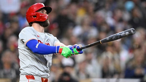 Schwarber and Harper lead Phillies' power display in 9-3 victory over the Padres