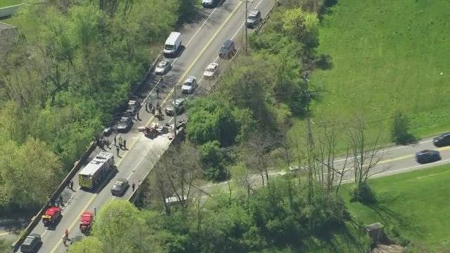 3 dead in fatal crash possibly connected to Lululemon theft in Delco: sources