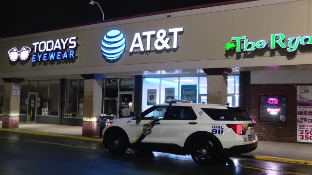 Over 20 iPhones worth $25,000 stolen from Philadelphia AT&T store, no arrests made