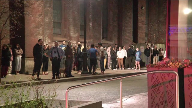 Patio fire forces residents to evacuate from Center City apartments