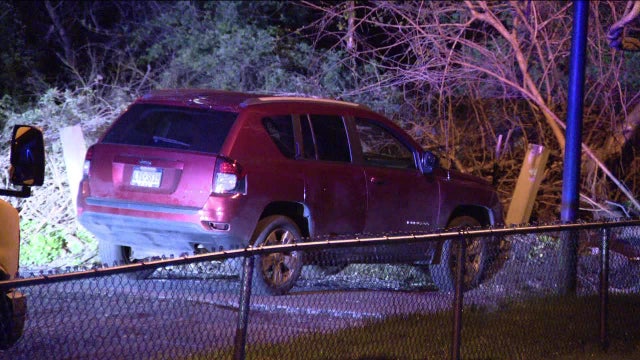 Search for suspect who led Philadelphia, state police on chase in stolen jeep