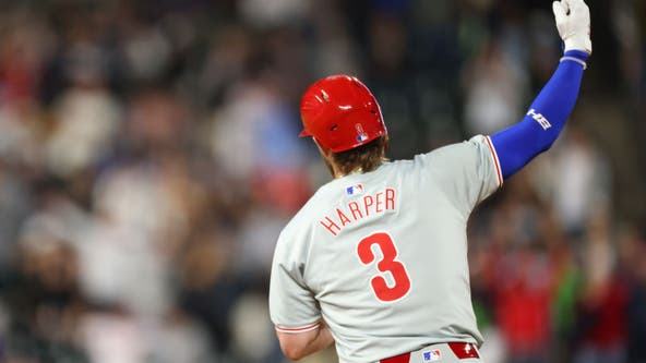 Bryce Harper hits 3-run homer in Phillies' 9th-inning rally to beat Rockies 8-4