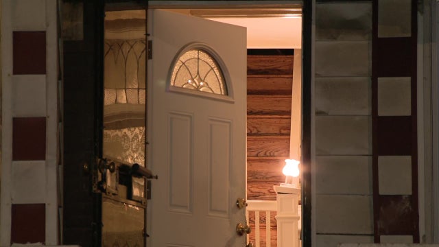 Teen girl charged with murder after grandmother fatally stabbed in West Philadelphia: police