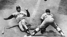 Reactions pour in on passing of baseball great Willie Mays