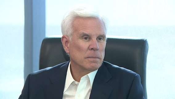 Judge dismisses racketeering indictment against New Jersey Democratic power broker, co-defendants