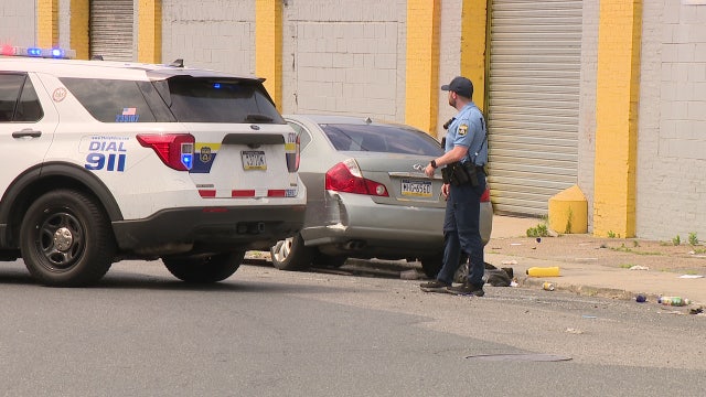 Suspect charged in shooting of Philly officer who remains 'on life support'