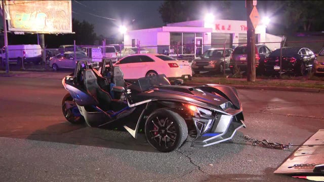 Philadelphia officer struck by slingshot motorcycle in hit-and-run: police