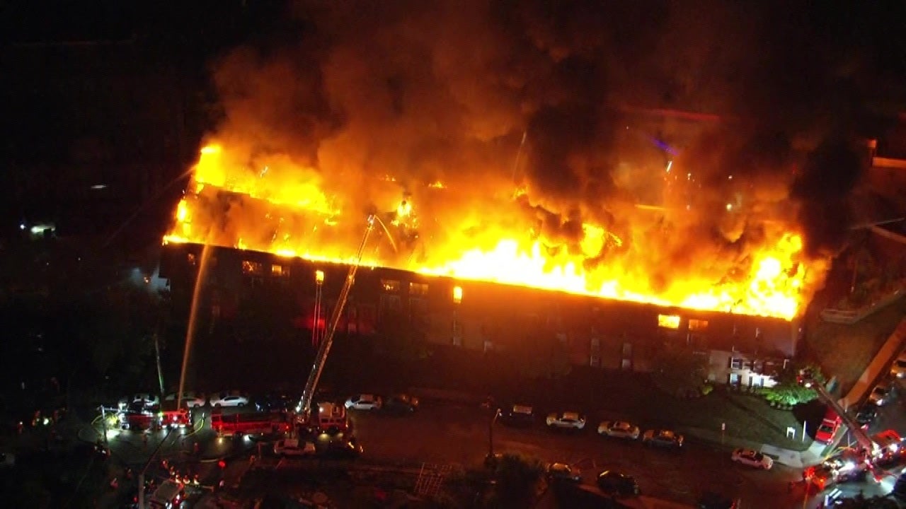 Cottman-and-Roosevelt-Blvd-fire-1.jpg