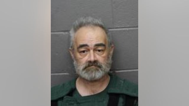 New Jersey man confesses to stabbing death of mother, prosecutors say