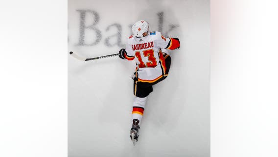 Gaudreau brothers' father helps Philadelphia Flyers practice on the ice