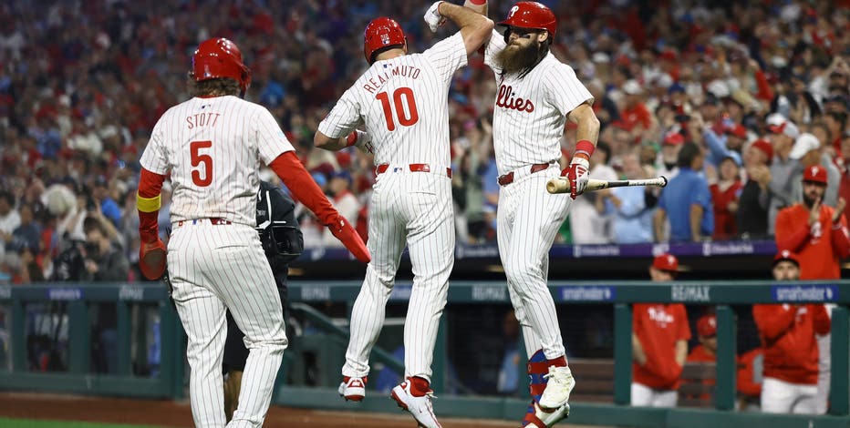 Phillies clinch 1st NL East title since 2011