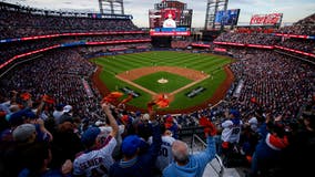 Mets beat Phillies 7-2 behind Alonso and Manaea to take 2-1 lead in NLDS