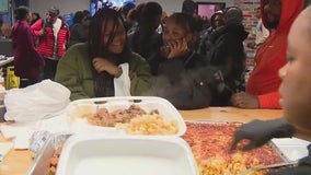 Philly organization holds Thanksgiving dinner for children and families