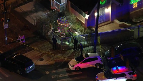 18-year-old dies on Philly street after he is shot multiple times: officials