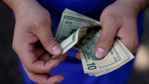 New Jersey minimum wage increase among new state laws for 2025