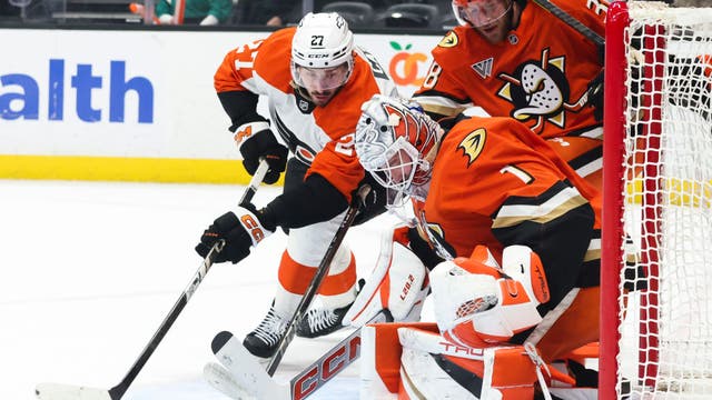 Noah Cates extends goal-scoring streak to 5 games as Flyers beat Ducks 3-1