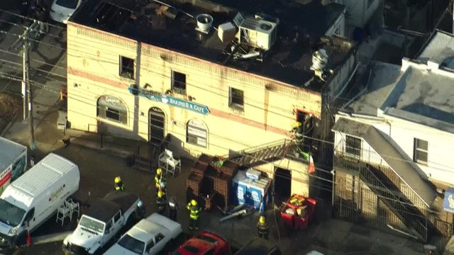 Fire breaks out at Carangi Baking Company in South Philly