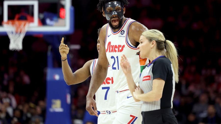 Embiid ejected after drawing 2 technicals in game against Wembanyama and Spurs