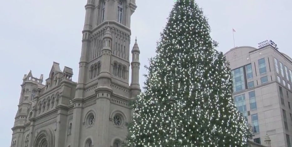 Shoppers hit the stores for after-Christmas deals as sales draw
