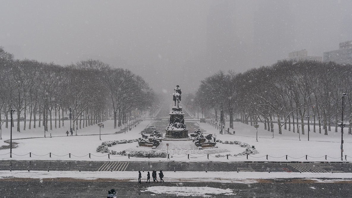 When will the first snowfall hit Philadelphia this fall, winter?