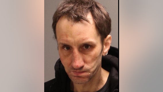 DUI driver arrested for injuring officer in crash during Eagles playoff game: police