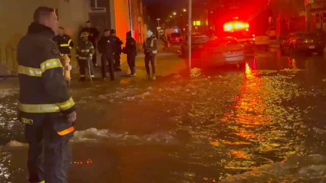 Water main break floods South Philly street