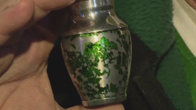 Eagles Super Bowl: Super fan carries friend's ashes to every game; will be in New Orleans
