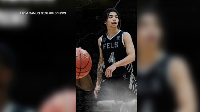 17-year-old shot to death while leaving for school with mom in Philadelphia: police