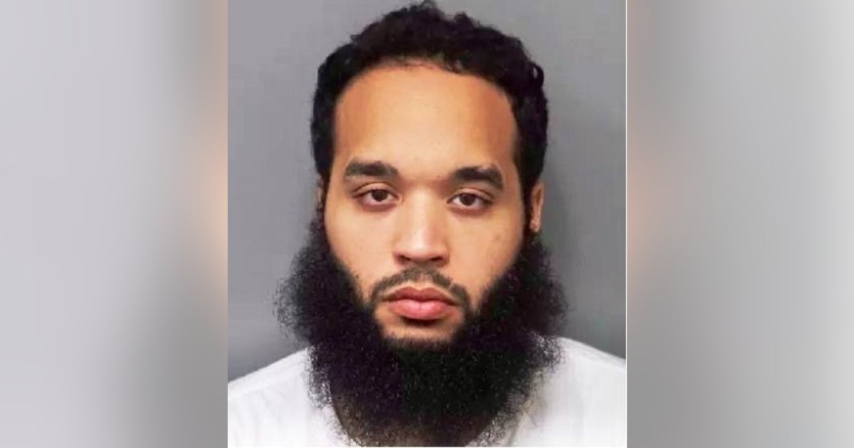Man wanted for murder of woman found in shallow grave in Philly ...