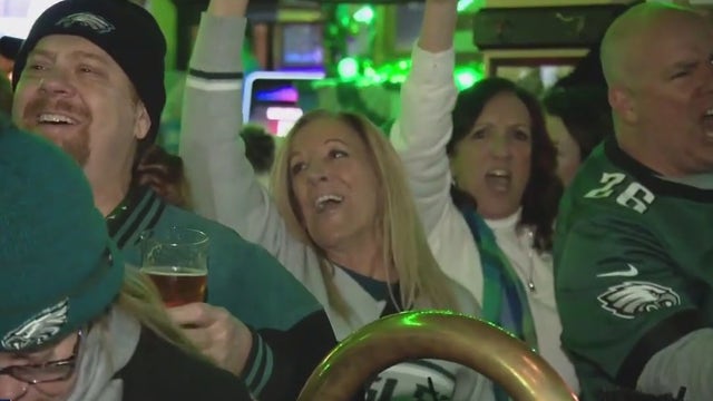 Eagles Super Bowl: Area businesses cash in as watch parties sell out