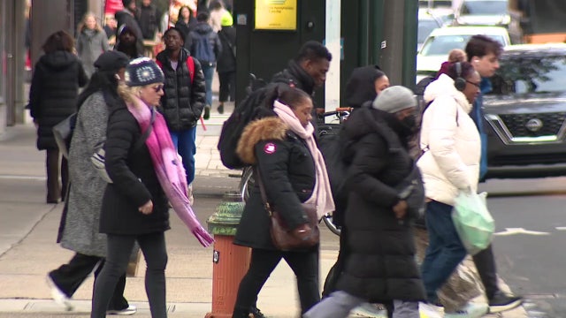 Eagles parade: Tips and tricks to stay warm, monitor your kids, and more