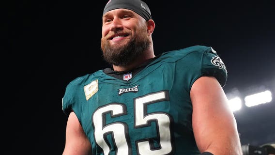 Eagles OT Lane Johnson agrees to lucrative contract extension