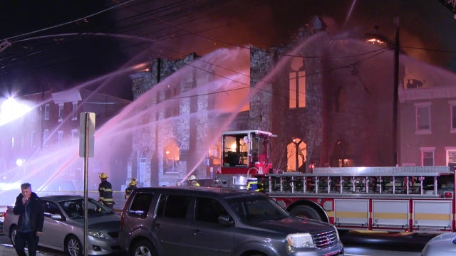 Fire breaks out in Kensington church overnight, nearby residents evacuated