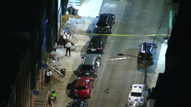 Landlord-tenant dispute prompts barricade in North Philly: police