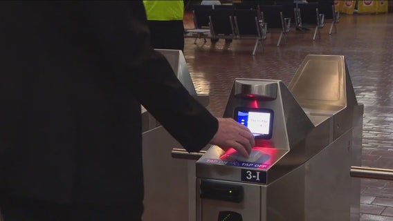 SEPTA expands contactless payment to Regional Rail