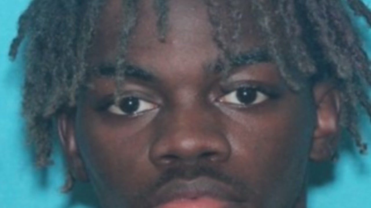 3rd suspect sought, 2 others in custody in connection with Philly