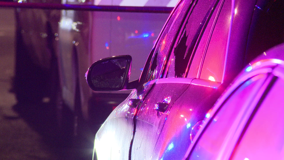 Man, woman critical after drive-by shooting outside Philly bar: police