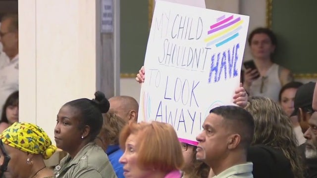 Controversial bill limiting mobile medical services in Kensington creates heated debate in City Council