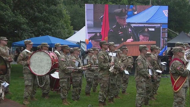 US Army celebrates 250th anniversary with enlistment ceremony, concert in Old City