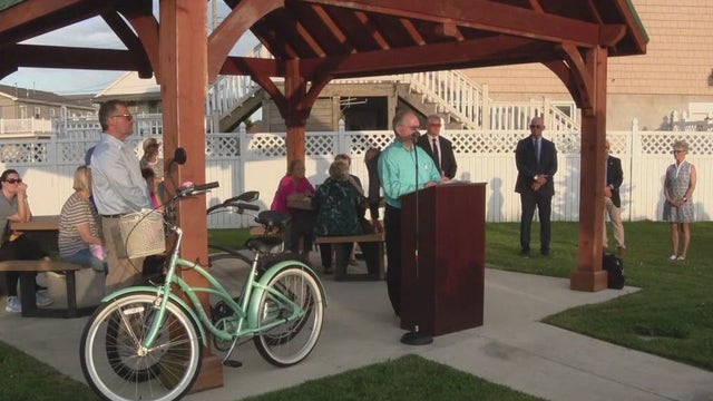 Overflow crowd packs West Wildwood meeting as threat of losing police department looms