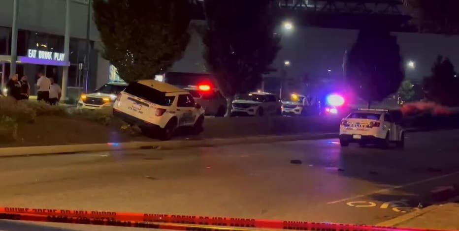 Philly school safety officer shot near Dave & Buster's after road rage incident: police