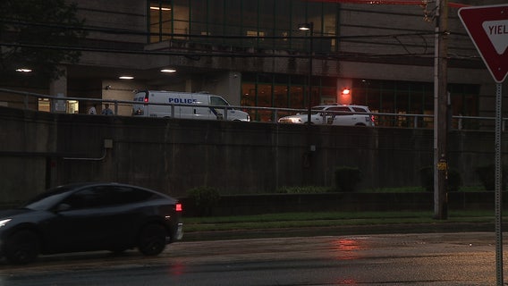 Teen stabbed in Kensington; several juveniles arrested: police