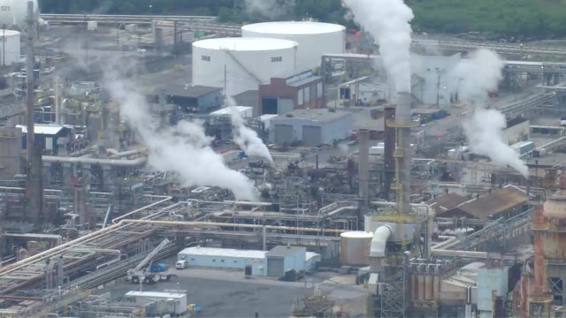 Power outage at Delaware County oil refinery causes strong odor throughout the area