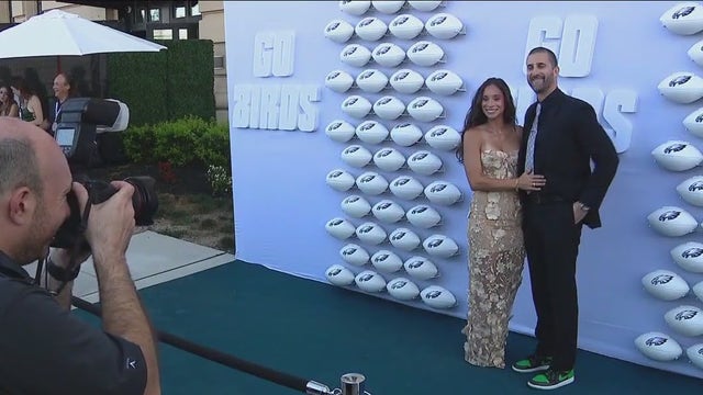 Eagles walk green carpet ahead of ceremony to receive Super Bowl LIX rings