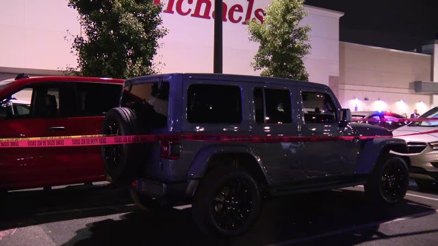 Argument over parking leads to 'unusual' road rage shooting injuring 2: officials