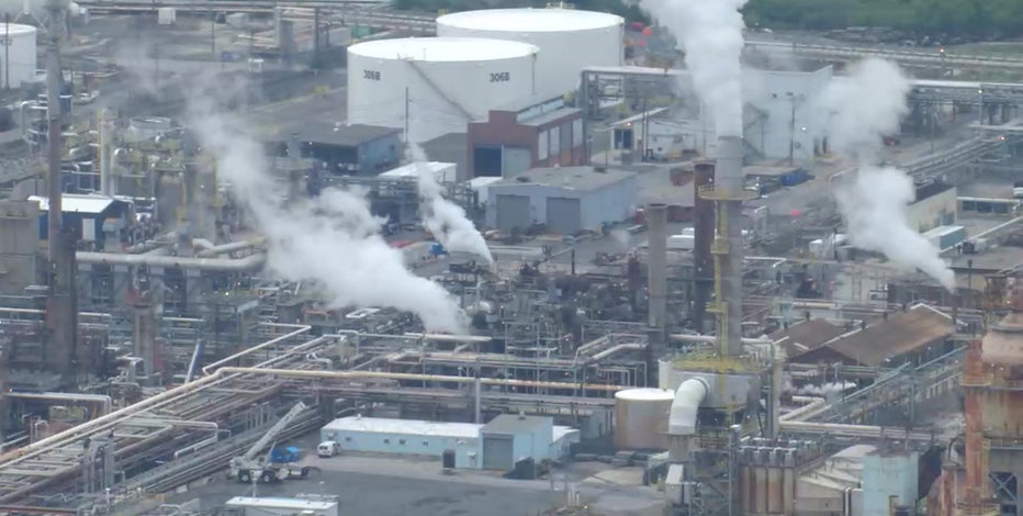 Power outage at Delaware County oil refinery causes strong odor throughout the area