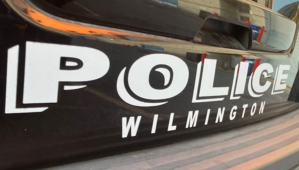 Teen upset over braids accused of stabbing 2 people inside Delaware salon: police
