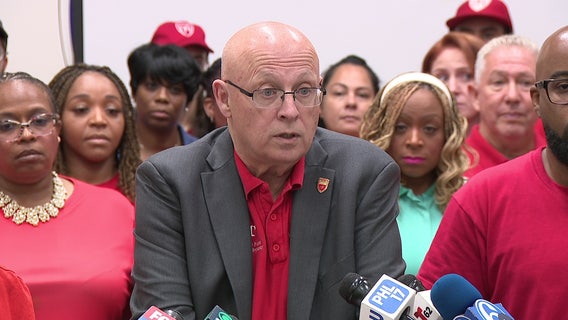 Contract negotiations for Philly teachers continue as educators hold strike ready events