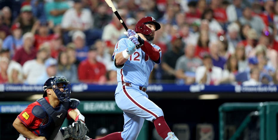 Kyle Schwarber makes MLB history, clubbing 4 home runs in Phillies rout of Braves
